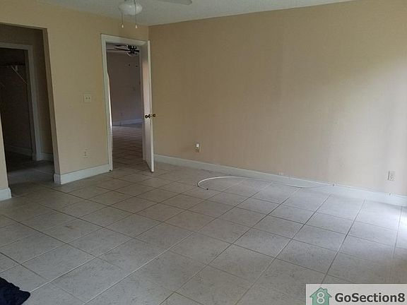 5th image of 3205 SW 2nd Ct