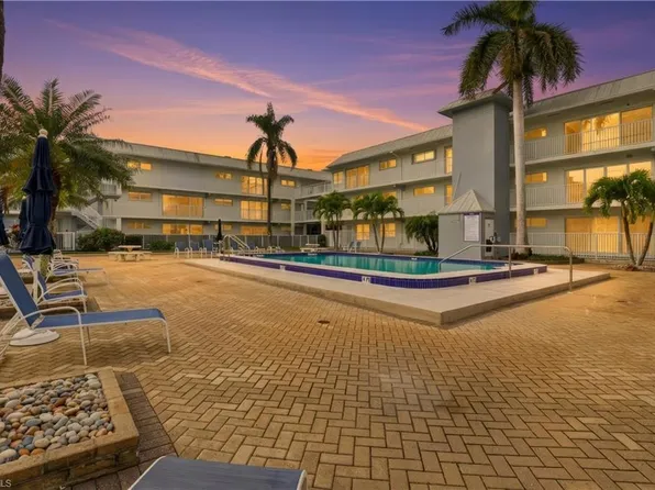 1100 8th AVE S #213B, NAPLES, FL 34102