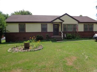 706 Stone Blvd, Tullahoma, TN 37388