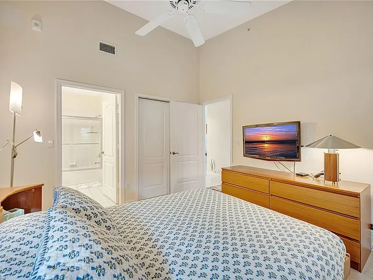 7654 Pebble Creek Cir #303 — Photo 24