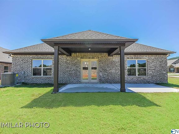 2nd image of 116 Edmund Cir