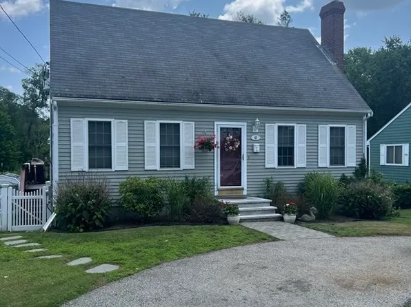 43 Grant St, Weymouth, MA 02189