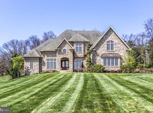 5683 Gingrich Rd, Hershey, PA 17033