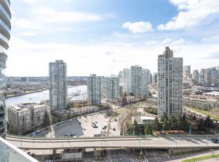 89 Nelson St #2204, Vancouver, BC V6Z 0E7
