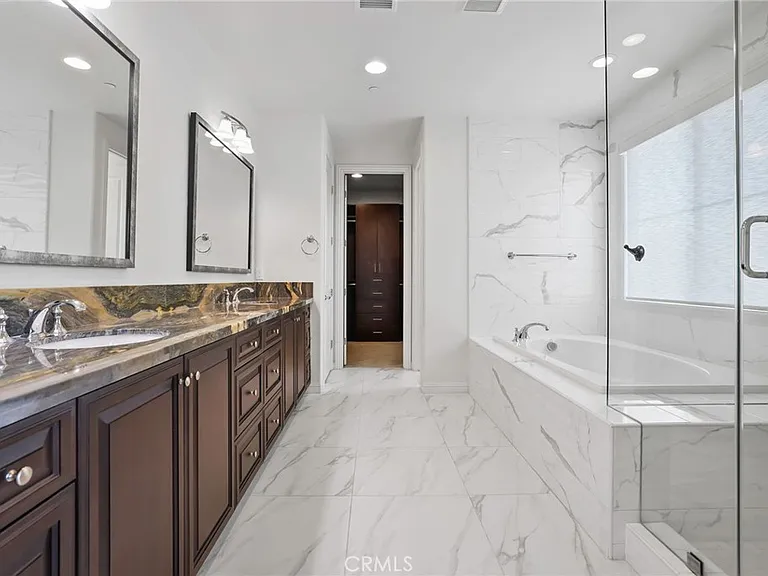 51 Heliotrope — Photo 23
