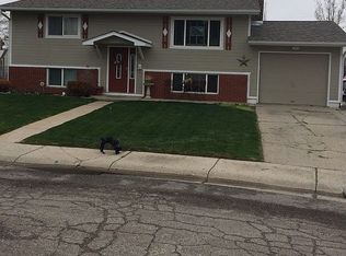 32 Goldenrod St, Casper, WY 82604