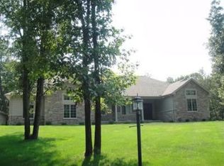 6709 S Whispering Woods Dr, Demotte, IN 46310