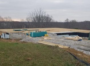 304 Lakeshore Cir, Georgetown, KY 40324