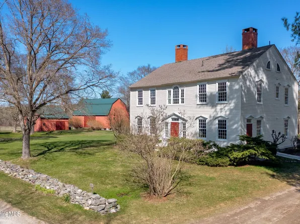 1975 Barnum St, Sheffield, MA 01257