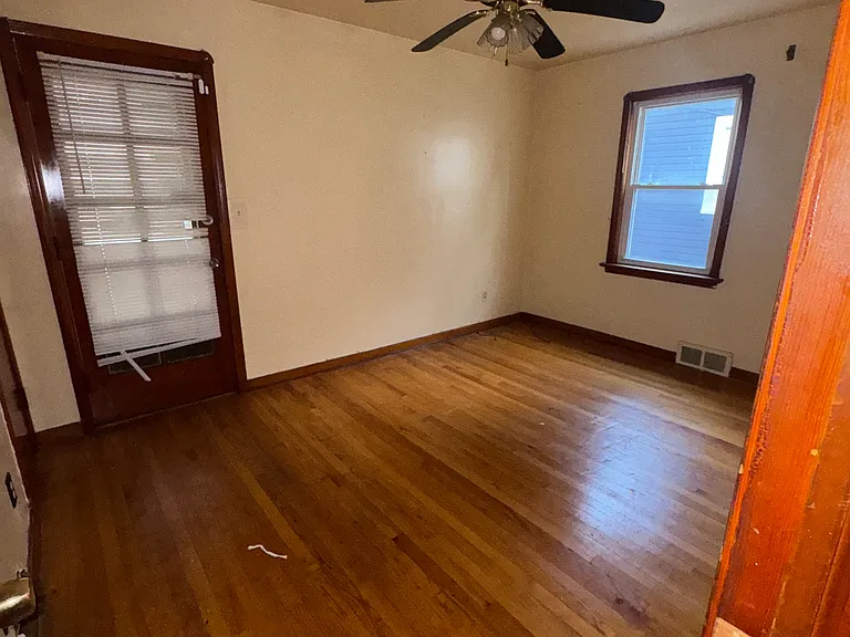 5121 Cato St — Photo 16