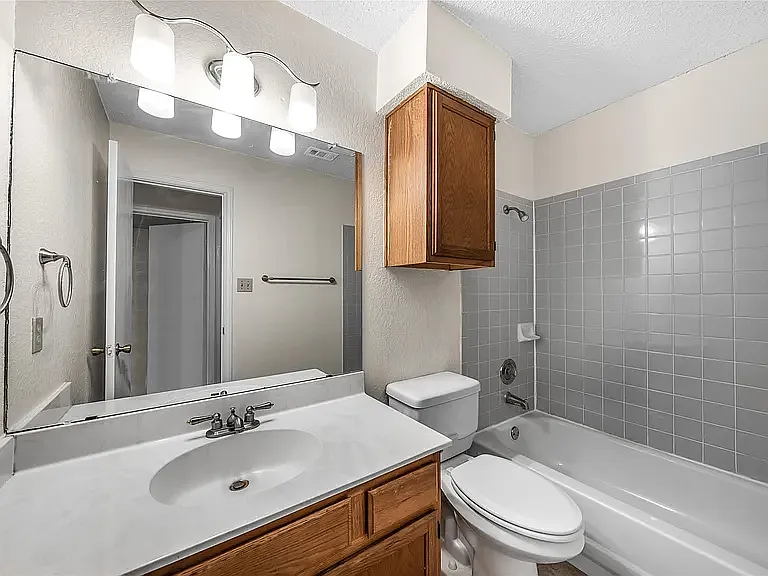 8802 Peppergrass Cv — Photo 7
