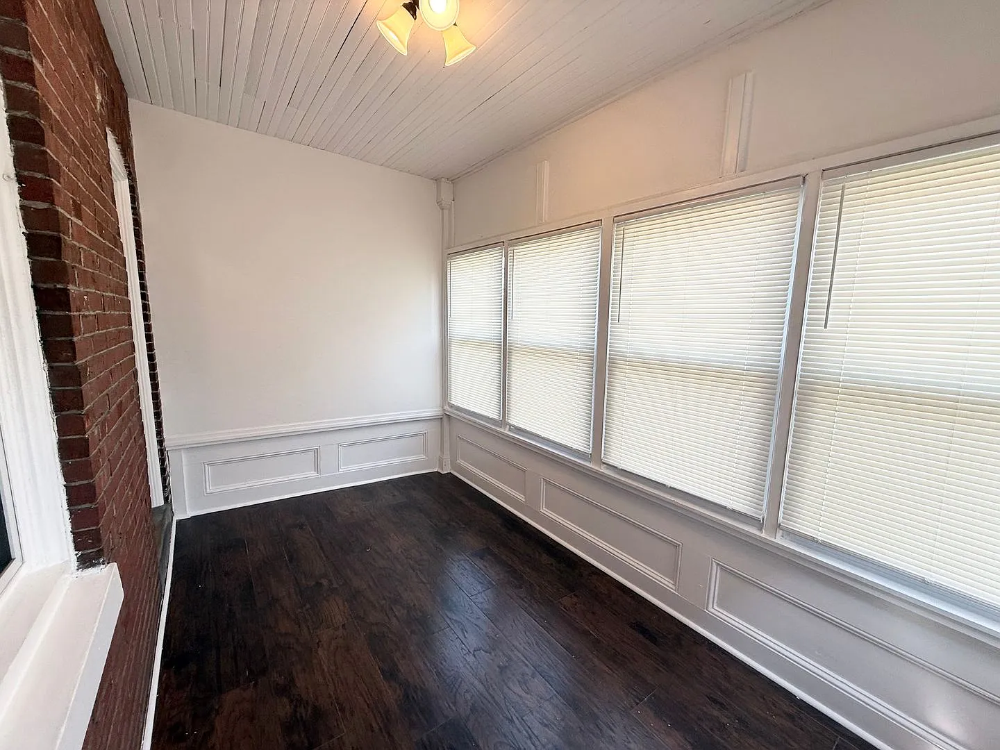 Charming 3-Bedroom Home in Collingdale! Available NOW! — Photo 3