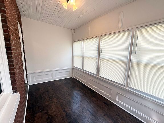 3rd image of 242 Pusey Ave