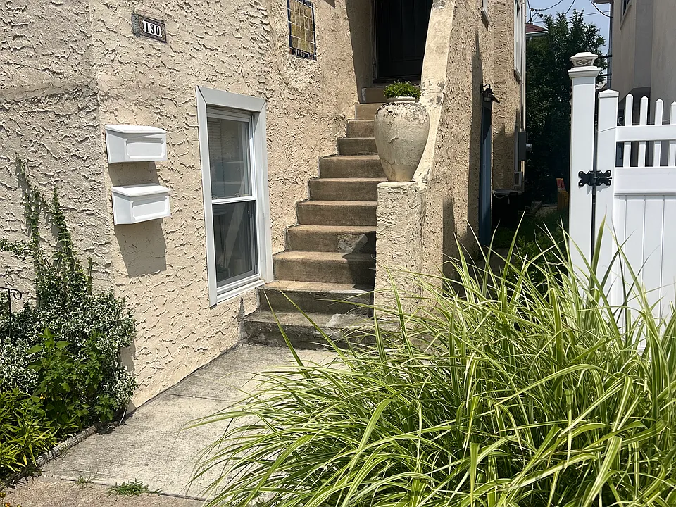 130 Atlantic Ave #1