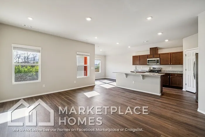 884 S Brambling Ln — Photo 6