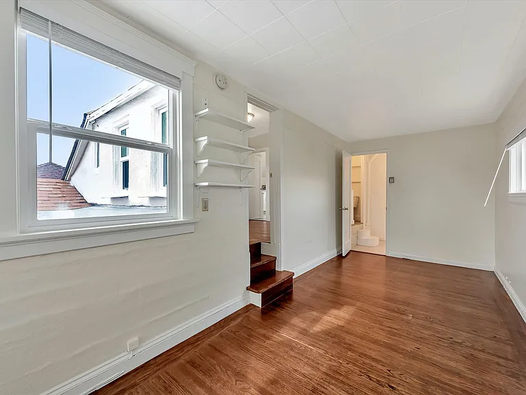 4118 Moraga St — Photo 8
