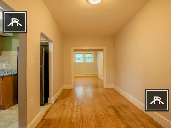 119 Winthrop Rd APT 12C, Brookline, MA 02445