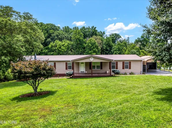 3105 Lora Dr, Maryville, TN 37803