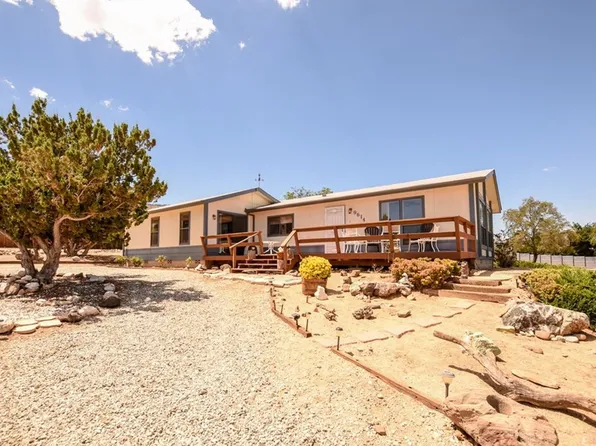 9614 Mountain Rd, Pinon Hills, CA 92372