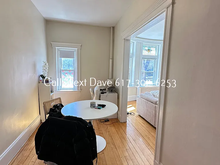 1822 Beacon St #1 — Photo 17