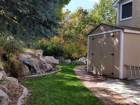 10 X 10 Shed