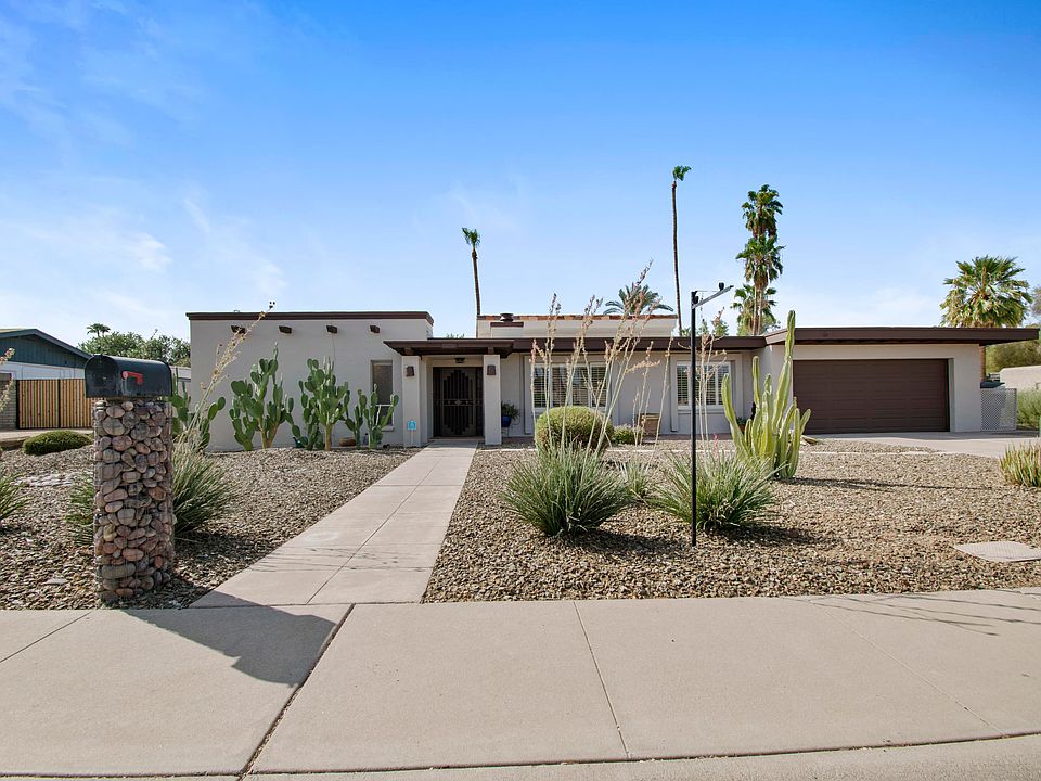 1st image of 313 E Braeburn Dr
