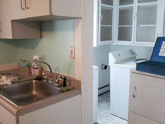 5th image of 149 Greenwood St APT 1