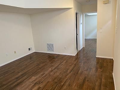 2nd image of 109 Mallow St #2
