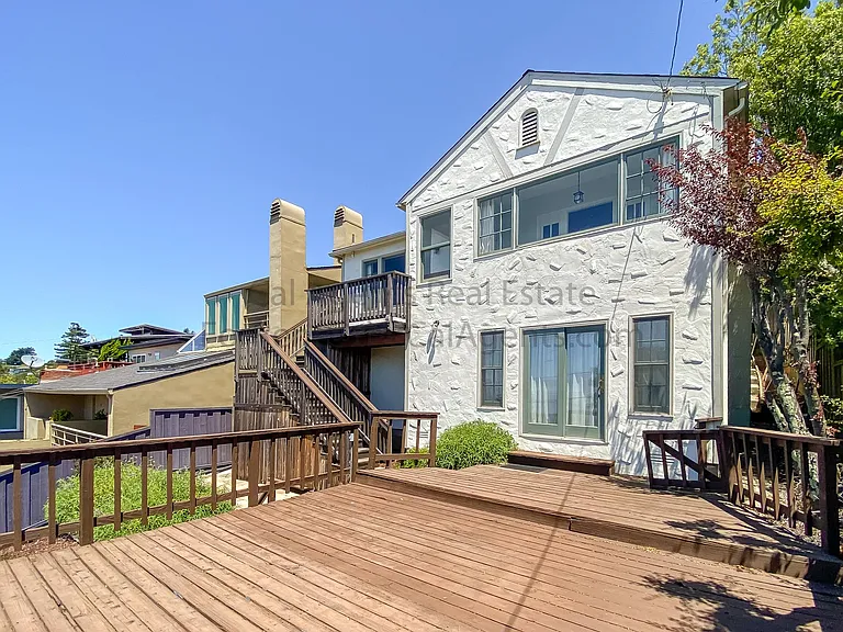 257 Trinity Ave — Photo 17