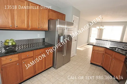 13518 Dansville Dr — Photo 6