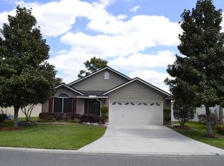 737 Bellshire Dr, Orange Park, FL 32065