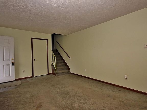 2nd image of 401 E Pease Ave