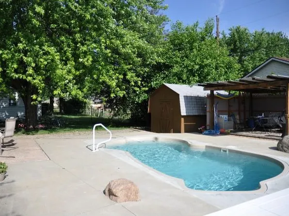 100 Merlin Dr, Franklin, IN 46131