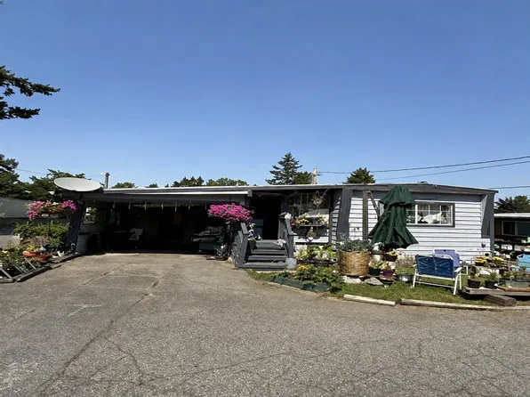 16039 Fraser Hwy #17, Surrey, BC V4N 0G2