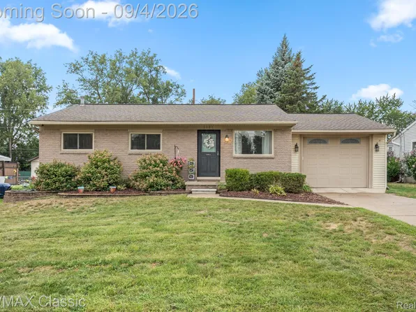 8601 Haller St, Westland, MI 48185