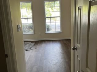 290 Riverbend Dr APT 1B, Charlottesville, VA 22911