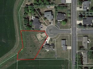 Meyer Cir, Green Isle, MN 55338