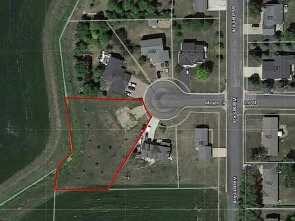 Meyer Cir, Green Isle, MN 55338