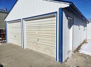 1100 11th St SE, Mandan, ND 58554