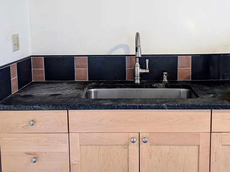 83 W Main St — Photo 5