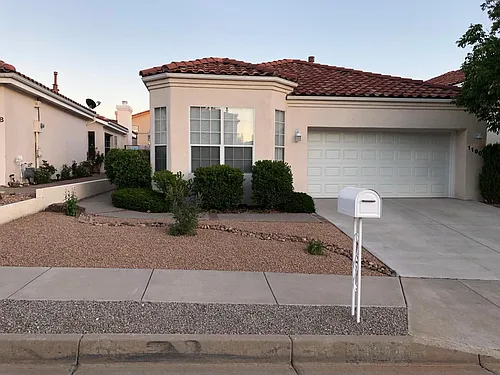 11904 Summertree Rd NE Photo 1