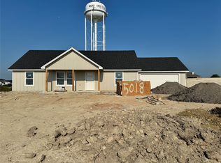 5018 Olivia Lucille St, Azle, TX 76020