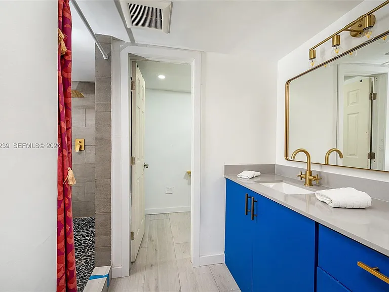 10954 SW 157th Ter #2 — Photo 3