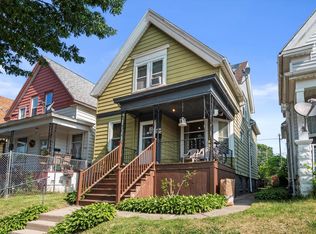 2322 W Maple St, Milwaukee, WI 53204