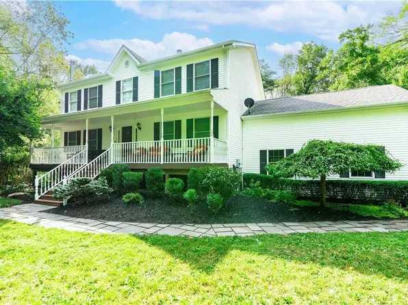 711 Pine Grove Road, Wappingers Falls, NY 12590