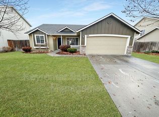 3314 N Maplestone Ave, Meridian, ID 83646