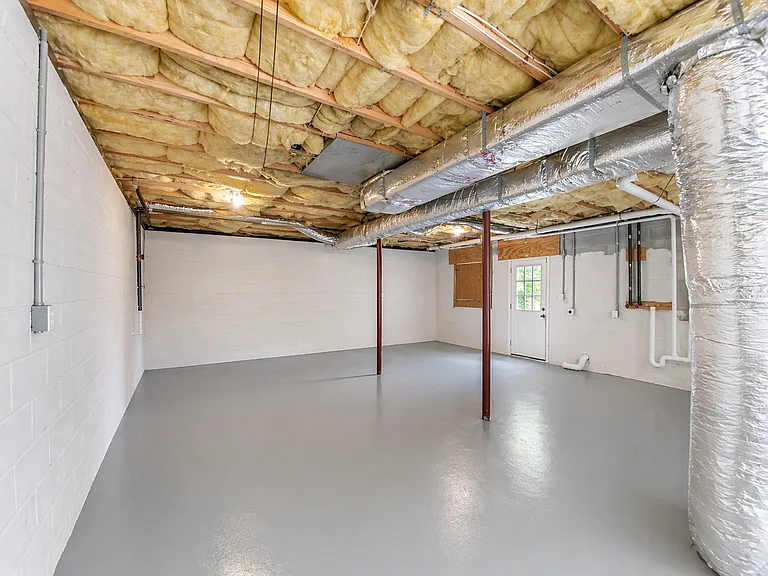 994 Bobcat Dr — Photo 26