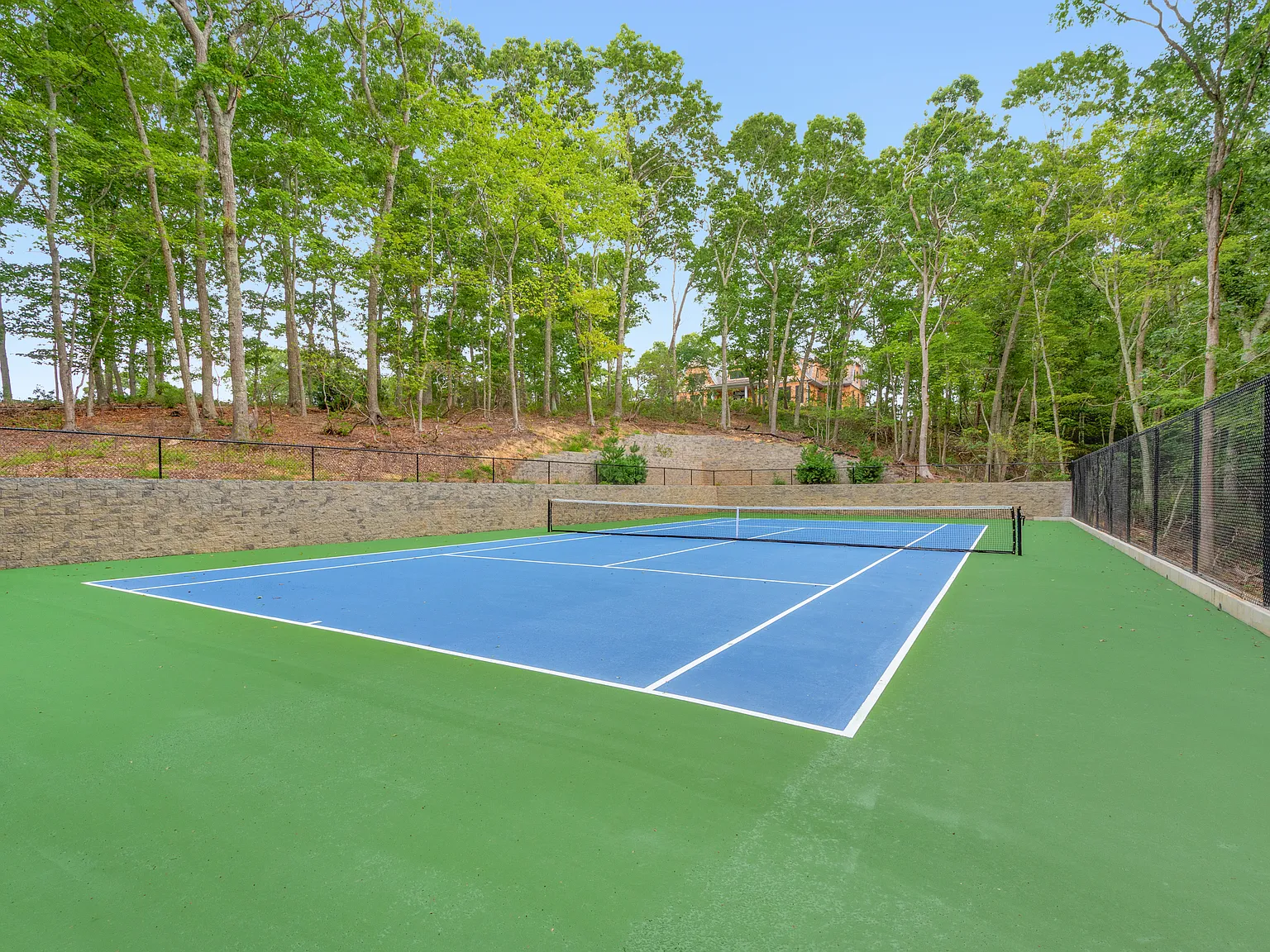 Sag Harbor 5-Acre Estate with Tennis and Views — Photo 3