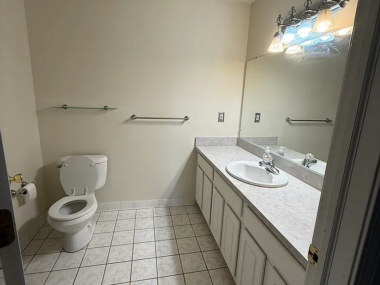 52179 Heatherstone Ave — Photo 18