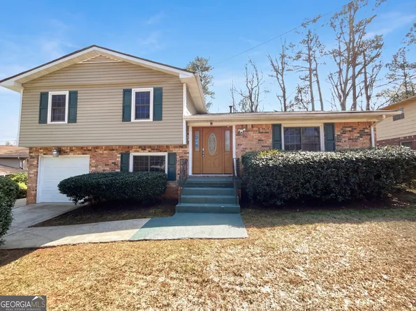 2385 Tarian Dr, Decatur, GA 30034